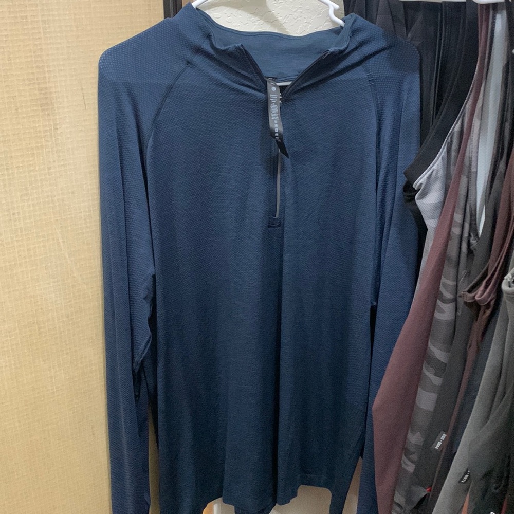 Lululemon long sleeves